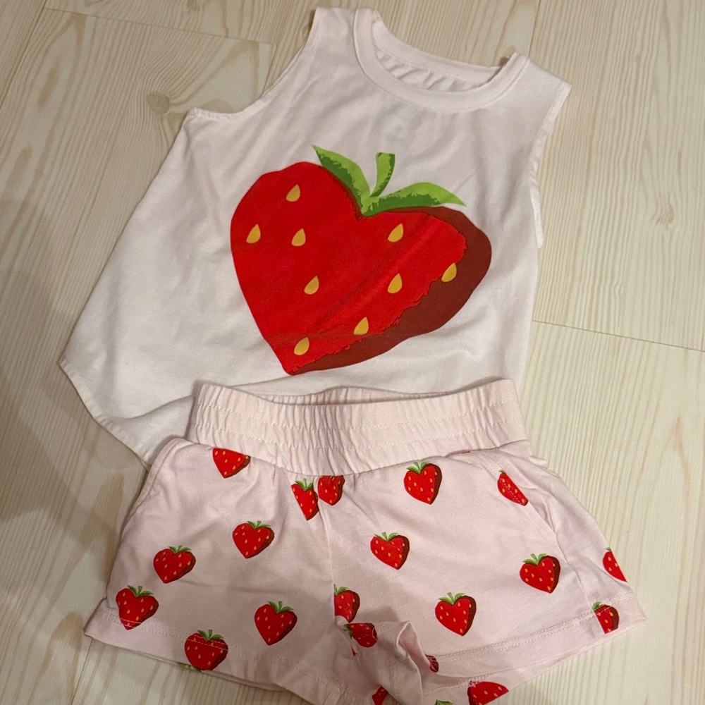 Chor Strawberry Print Kids Tank Top and Shorts Set - Pink and Red